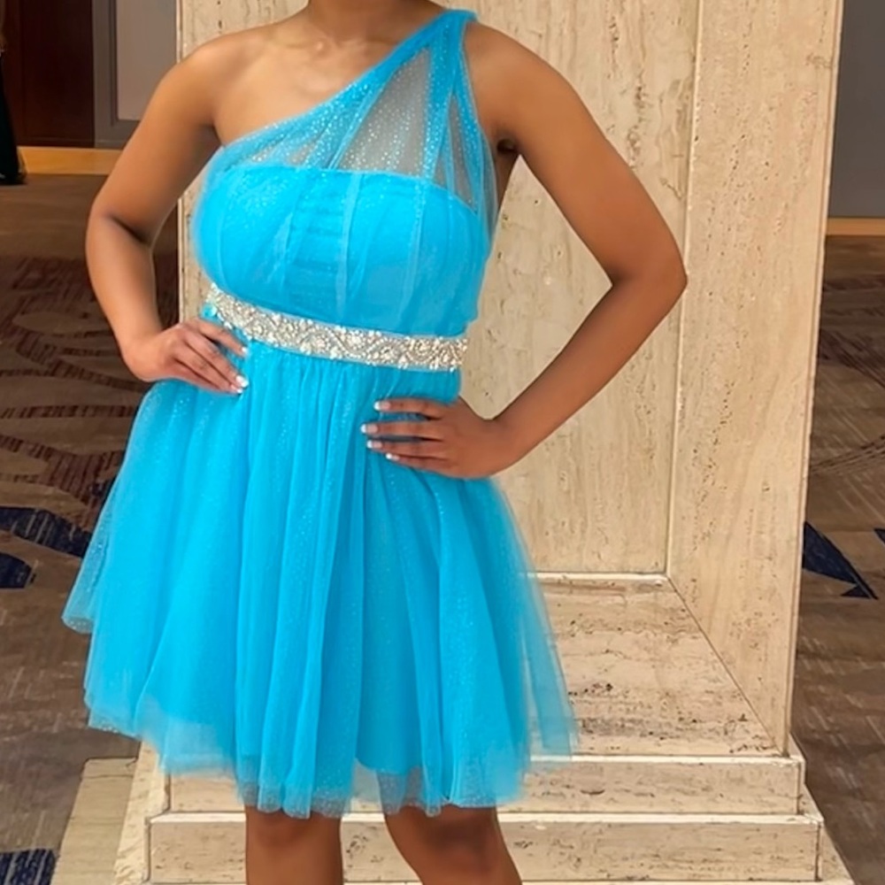 Elegant Blue Backless Dress